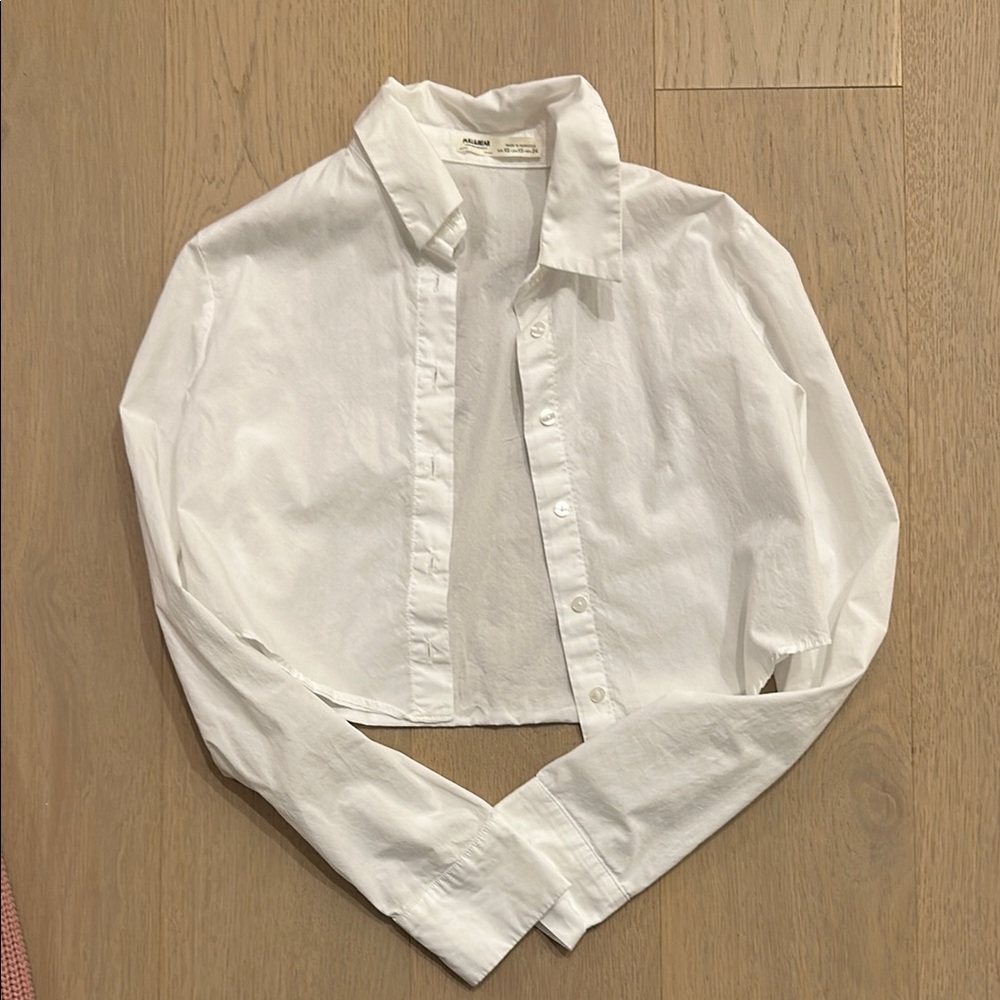 Pull&Bear White Cropped Shirt